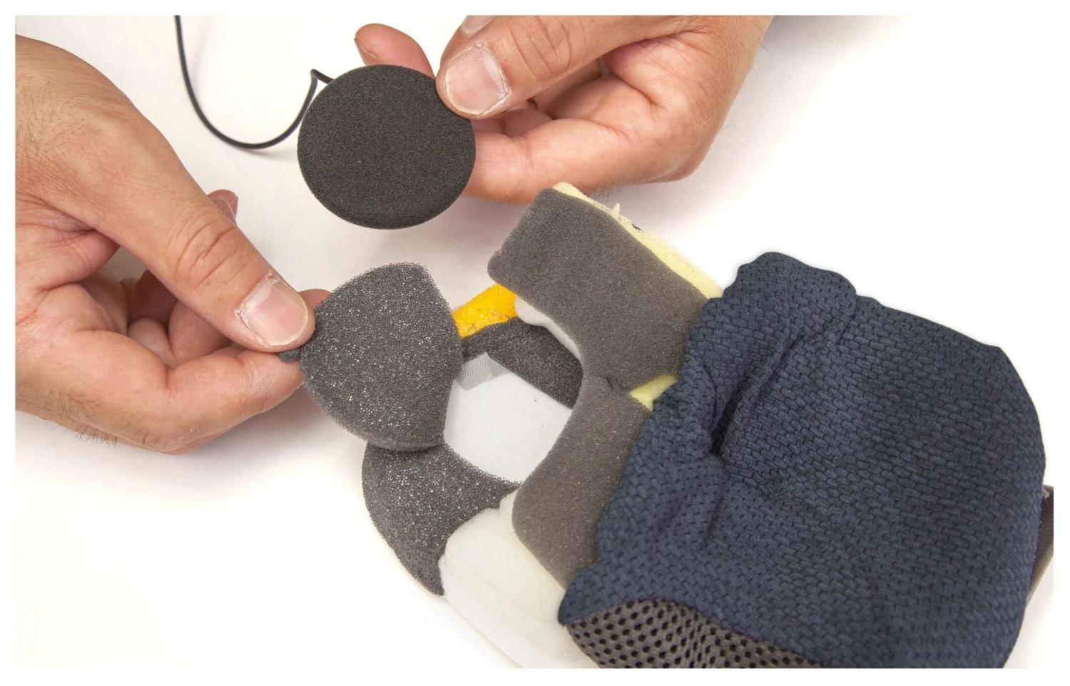 Arai Corsair X / Signet X /Quantum X Cheek Pads - Image 2